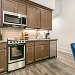 Hosteeva Canal Luxury Condos