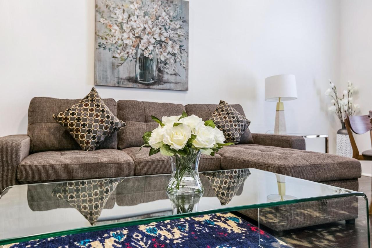 Hosteeva Canal Luxury Apartment *