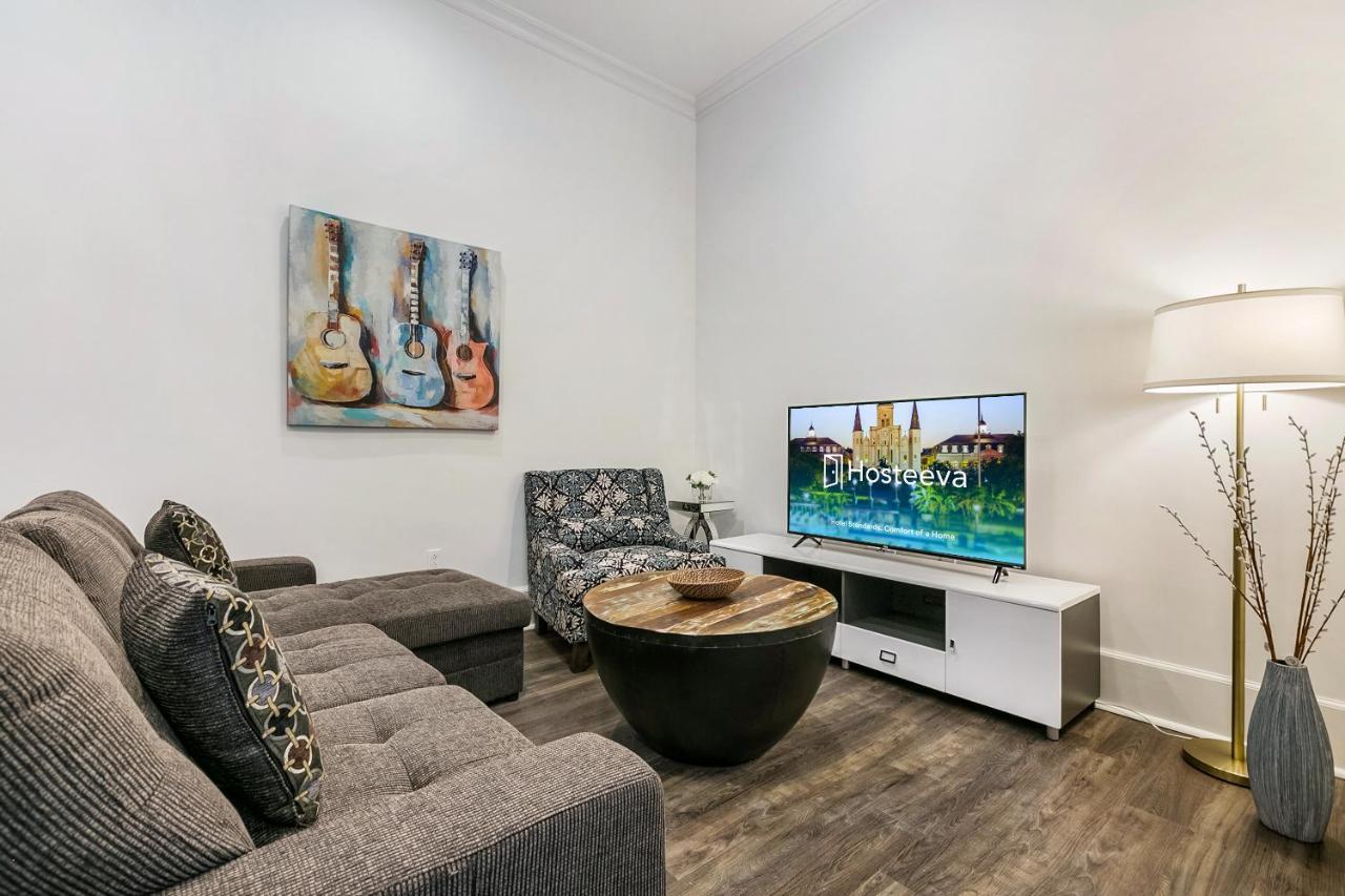 Hosteeva Canal Luxury Apartment *